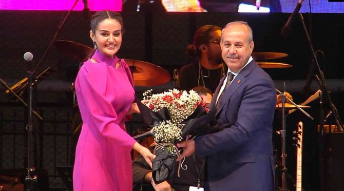 Oğuzeli’nde Nar Ve Kurutmalık Festivali