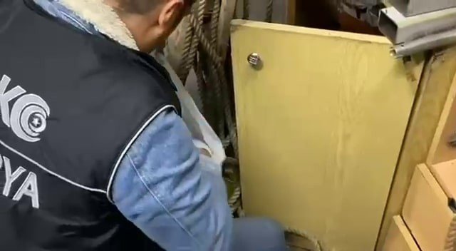 Polis Uyuşturucu Tacirlerine Nefes Aldırmıyor: Bir Haftada 100 Şüpheli Yakalandı
