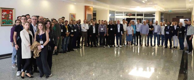 Sanko’da “Adolesan İ̇diopatik Skolyoz’’ Kursu