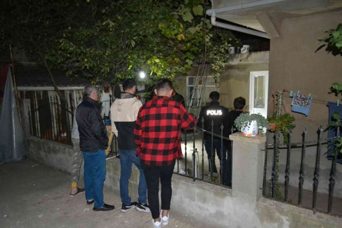 Sigara İçmek İçin Çıktığı 3. Katın Balkonundan Düşerek Hayatını Kaybetti