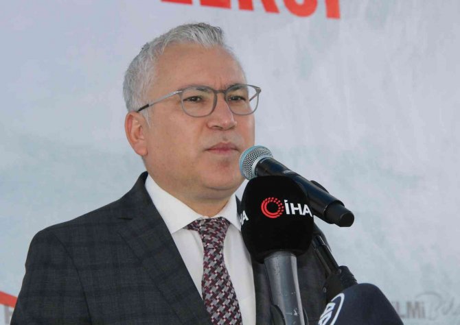 Sivas’ta Modern ‘Amatör Spor Evi’ Açıldı