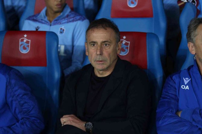 Spor Toto Süper Lig: Trabzonspor: 0 - Kasımpaşa:0 (İ̇lk Yarı)