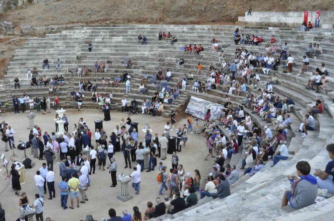 Telmessos Antik Tiyatrosu 7 Yılın Ardından Açıldı