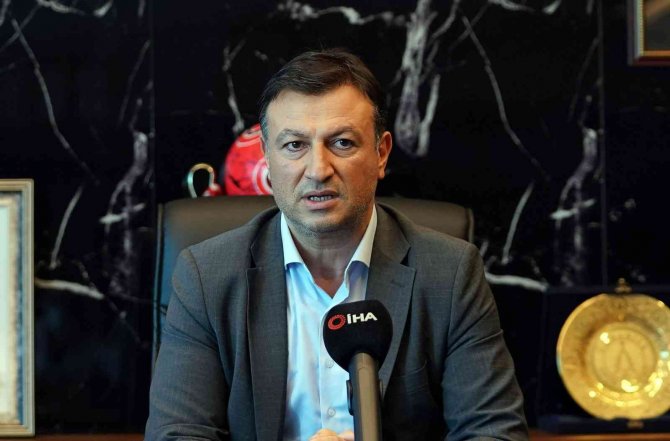 Tarık Aksar: “Gerekirse Yabancı Hakem Takviyesi İle Süper Lig Hakem Sayısı Arttırılmalıdır”