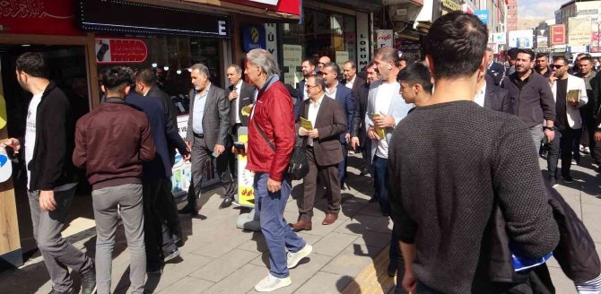 Van Tso Başkan Adayı Faruk Biner’den Esnafa Ziyaret