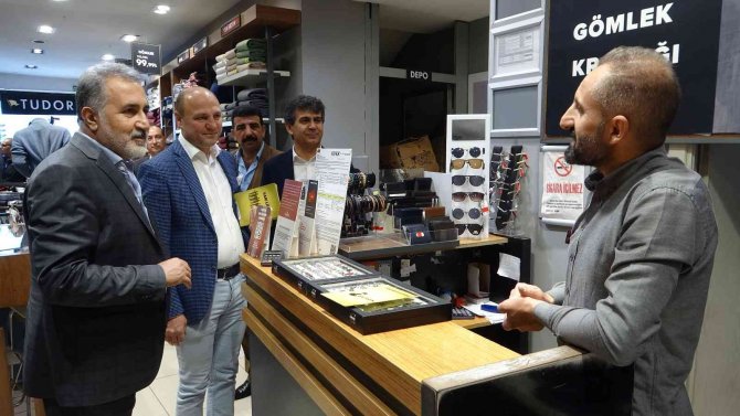 Van Tso Başkan Adayı Faruk Biner’den Esnafa Ziyaret
