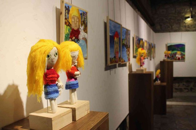 Giresun’da “Doğada Oyun” Temalı Resim Sergisi Açıldı