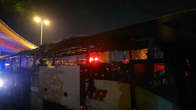 Ankara’da Seyir Halindeki Yolcu Otobüsü Alev Alev Yandı