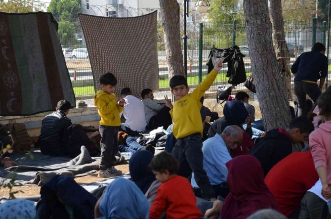 Didim’de 149 Düzensiz Göçmen Yakalandı