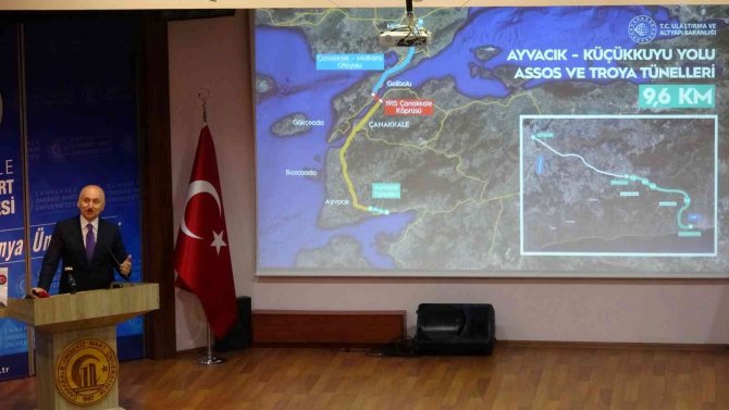 Bakan Karaismailoğlu, Çomü’de Öğrencilerle Buluştu