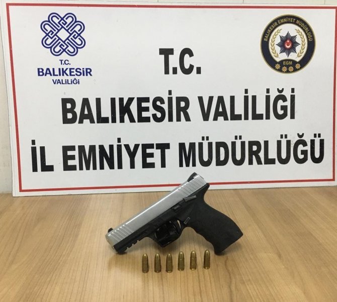 Balıkesir’de Polisten 199 Şahsa ’Huzur’ Operasyonu