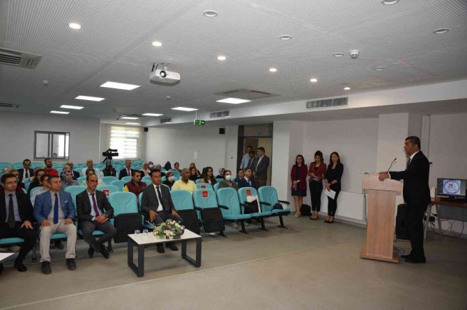 Denizli’de Dijital Pazarlama Stratejisi Eğitimleri Başladı