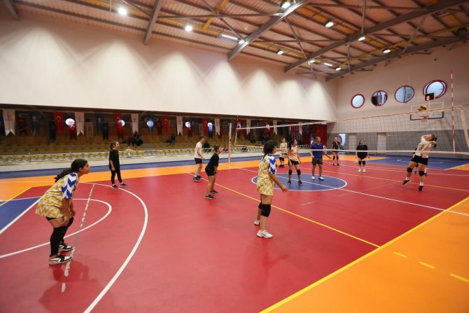 Başkan Aygün: "11 Bin 103 Sporcu İle İlçemizin Geleceğine Yatırım Yapıyoruz"