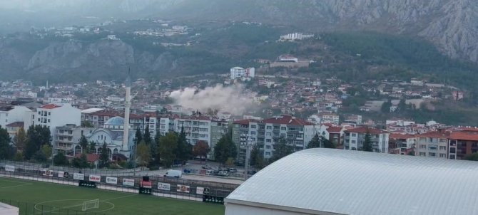 Elektrikli Isıtıcıdan Çıkan Yangında Can Verdi, Dumanlar Amasya’yı Sardı