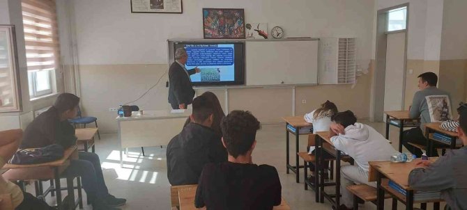 Isparta’da İlk Kez Tıbbi Ve Aromatik Bitkiler Uygulama Ve Gözlem Bahçesi Kuruldu