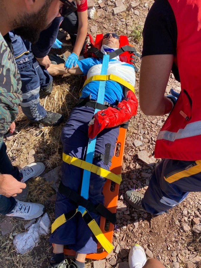 Fethiye’de Yamaç Paraşütü Kazası: 1 Yaralı
