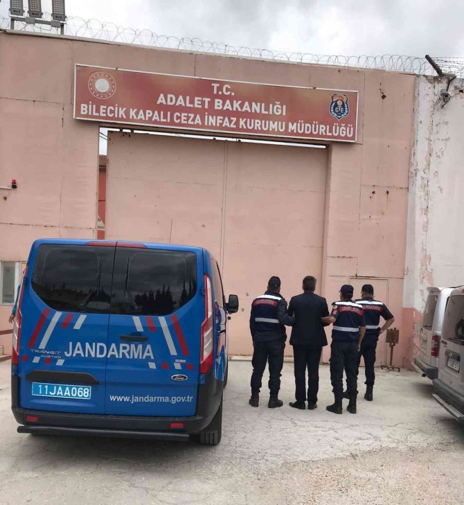 Hapis Cezası Bulunan Şahıs, Saklandığı Evde Kıskıvrak Yakalandı