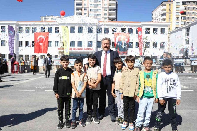 Melikgazi’nin Eğitime Katkısı Devam Ediyor