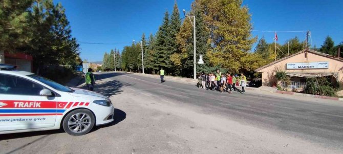 Jandarmadan Yaya Önceliği Uygulaması