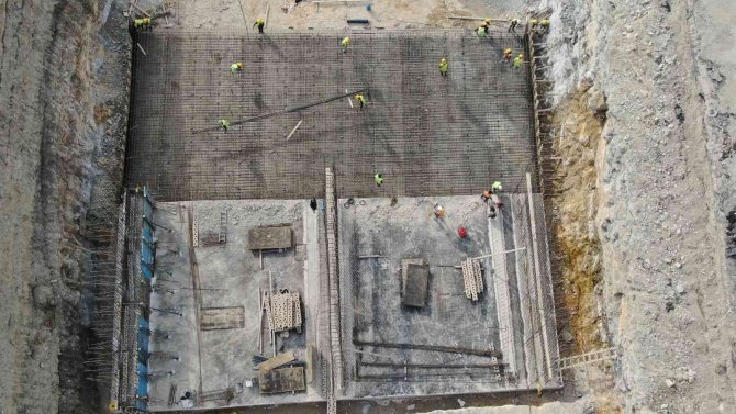 Trafik Çilesini Sona Erdirecek Projenin Yüzde 70’i Tamamlandı