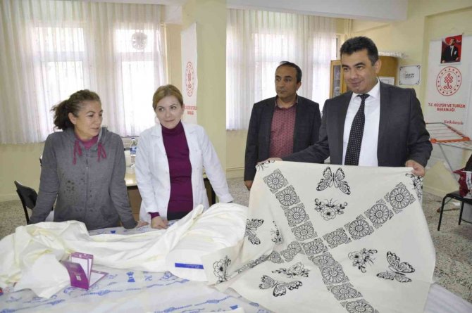 Safranbolu’da Üreten Eller Mutlu Yüzler