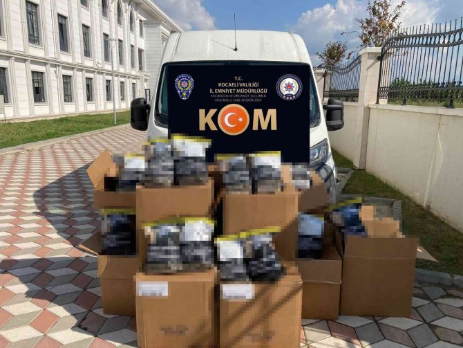 Kocaeli’de 53 Bin 740 Makaron Ele Geçirildi