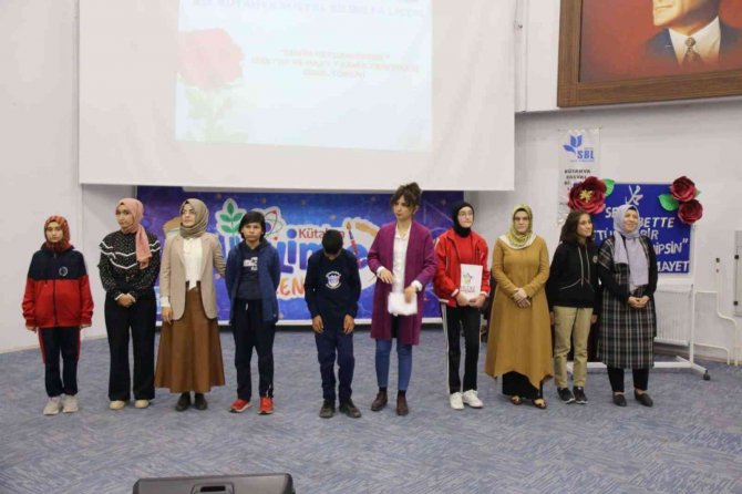 Kütahya’da "Benim Peygamberim" İsimli Mektup Ve Naat Yazma Yarışması Ödül Töreni