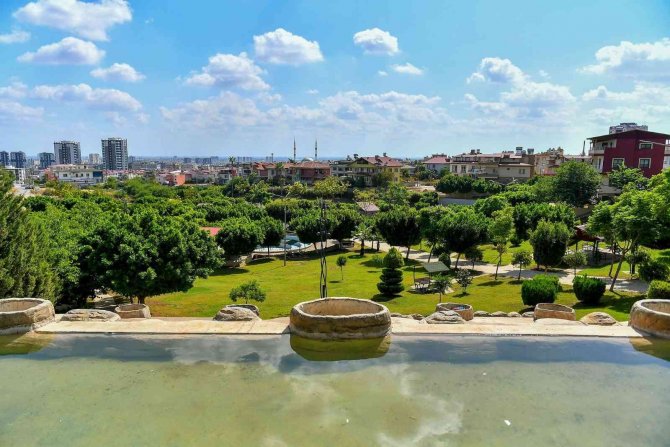 Mersin’de Parklar Yenileniyor