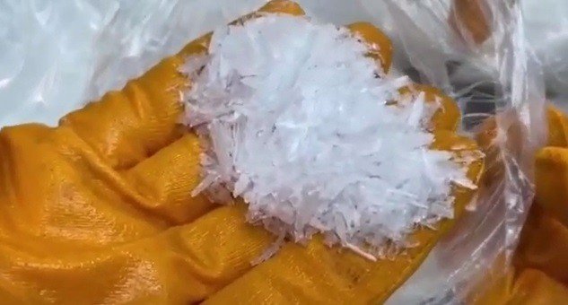 Zehir Taşıyan Araç İ̇zmir’e Sokulmadı: 12 Kilogram Metamfetamin Yakalandı