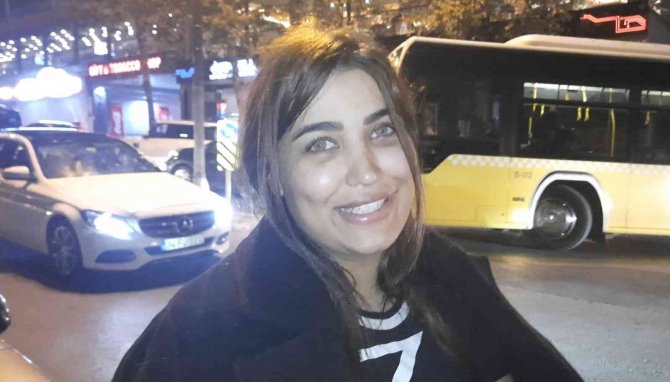 Turistten Fazla Ücret İstediği İddia Edilen Taksiciyi Bekçiler Yakaladı