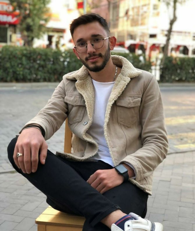 Kaza Yapan Otomobile Motosiklet Çarptı; 1 Ölü, 2 Yaralı