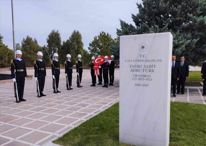 6. Cumhurbaşkanı Fahri Korutürk Vefatının 35. Yılında Anıldı