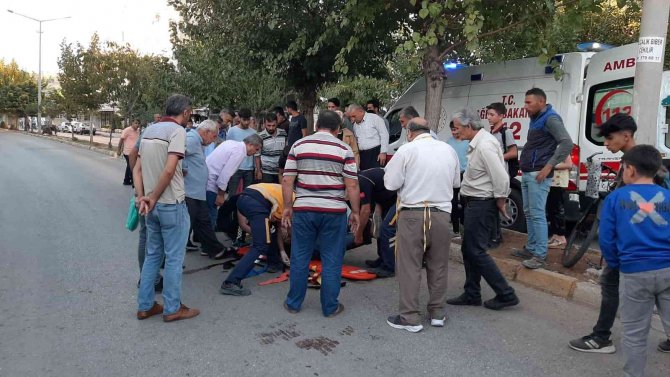 Otomobilin Çarptığı Yaya Yaralandı