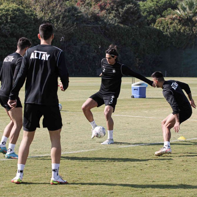 Altay’da Manisa Fk Maçı Hazırlıkları Sürüyor