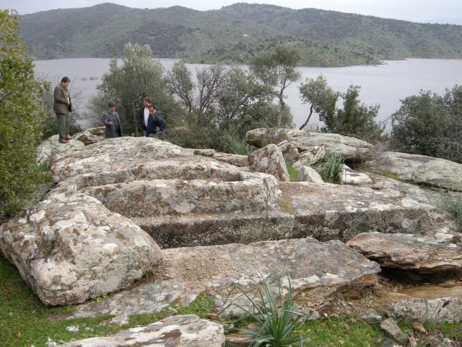 Azap Gölü’nde İncelemeler Yapıldı