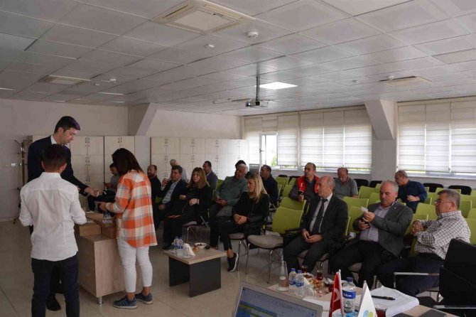 Büyükşehir’den Zeytin Üreticilerine Destek