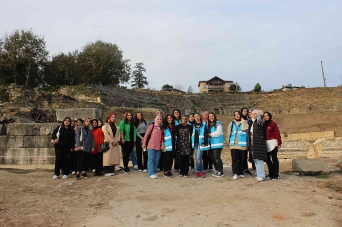 Batı Karadeniz’in Efes’ini Gezdiler