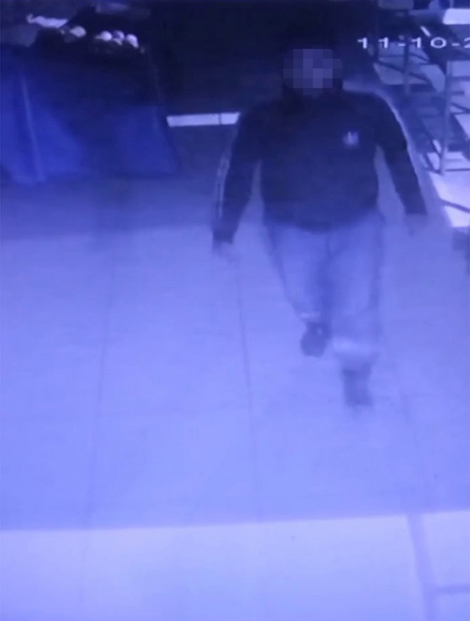 Batman’da Hırsızlar Sigaralarını İçip Meyve Dolu Kasaları Çaldı