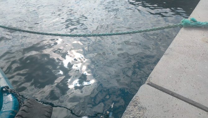 Bebek Sahili’ndeki Akıl Almaz Kaza Kameraya Yansıdı: Motosikletli Gençler Denize Uçtu