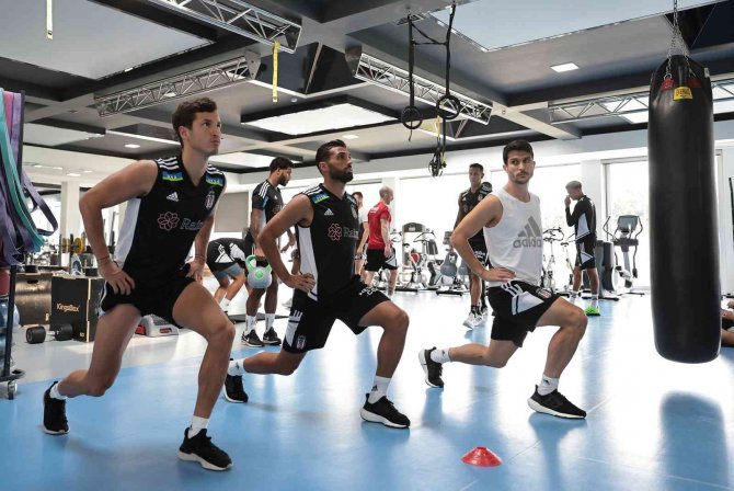 Beşiktaş Kondisyon Ve Taktik Çalıştı