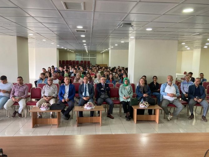 Burhaniye Myo’da Oryantasyon Eğitimi Düzenlendi