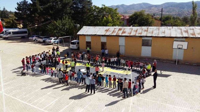 Elazığ’da Trafik Bilinci Gelişimi Faaliyetleri Sürüyor