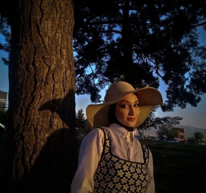 Yasak Aşk Fotoğrafı, Tehdit; Genç Kızı Ölüme Sürükledi