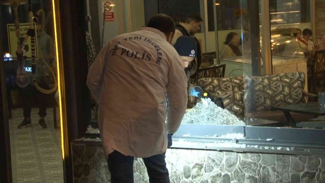 Esenyurt’ta Kafeye Silahlı Saldırı