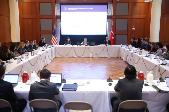 Hazine Ve Maliye Bakanı Nebati’den Abd-türkiye İ̇ş Konseyi Temsilcileri İle Toplantı