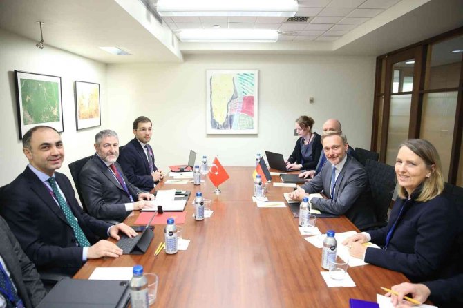 Hazine Ve Maliye Bakanı Nebati Abd’de