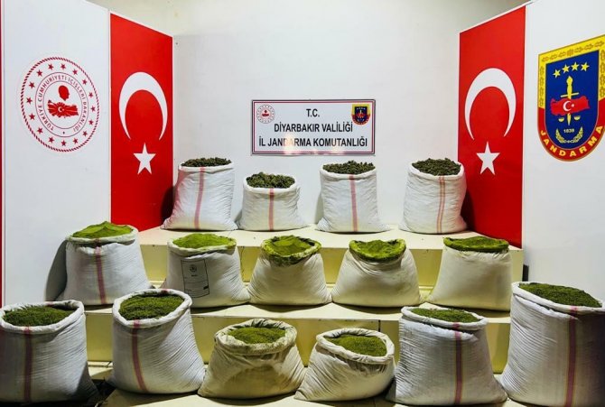 Eren-abluka Sonbahar-kış 2 Operasyonunda 1 Adet Eyp, 52 Bin Kök Kenevir Ele Geçirildi