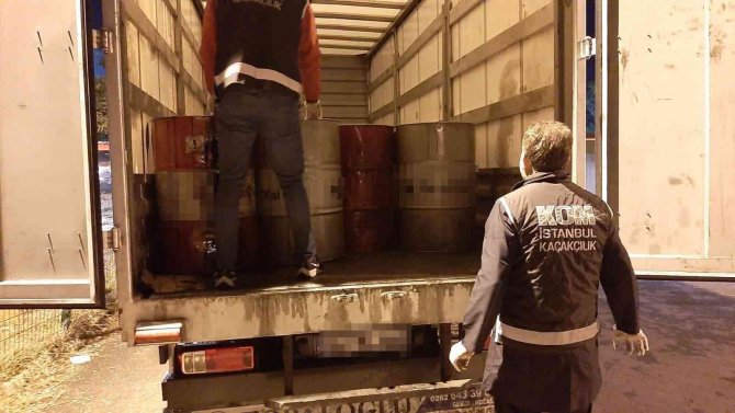 İ̇stanbul’da 51 Ton Kaçak Akaryakıt Ele Geçirildi