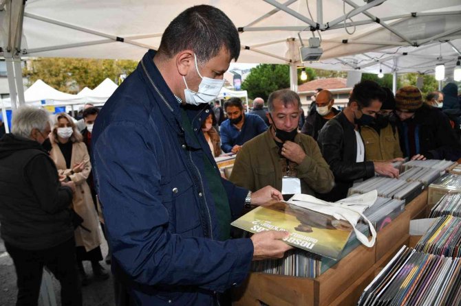 6. Kadıköy Plak Günleri Başlıyor