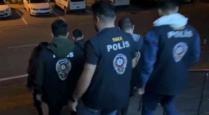 Sosyal Medya Verilerini Satan 15 Kişi Gözaltına Alındı